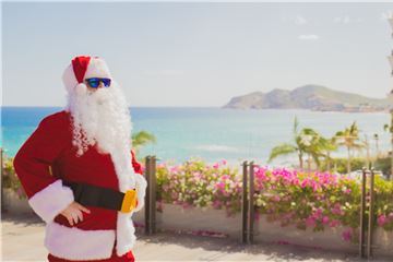 Early Booking Savings, Santa Claus’ Arrival via Parachute, Insuite Trees, Traditional Mexican Festivities & More  Await Travelers This Holiday Season at Velas Resorts in Mexico 