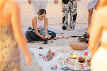New Full Moon Wellness Experience Features Sound Healing, Cacao Ceremony, Moonlit Dining and More