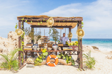 New Oyster Bar Steps Away from the Ocean to Open At Grand Velas Los Cabos Resort
