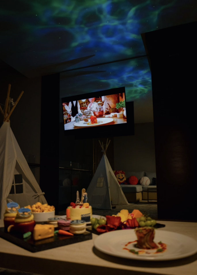 Grand Velas Los Cabos Debuts Themed Movie Night Experience In Family Duplex Suites